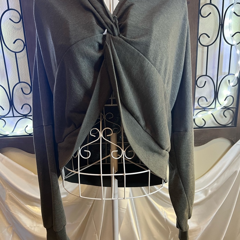 Chic Twist Front Hoodie in Dark Green